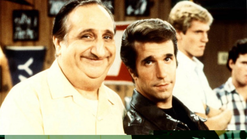 C__Data_Users_DefApps_AppData_INTERNETEXPLORER_Temp_Saved Images_al-molinaro-henry-winkler-happy-days.jpg