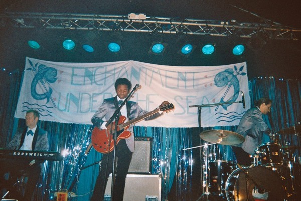 03.jpg